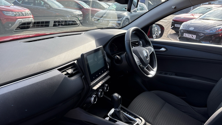 Renault Arkana 1.6 E-TECH Hybrid 145 Iconic 5dr Auto Hybrid Estate